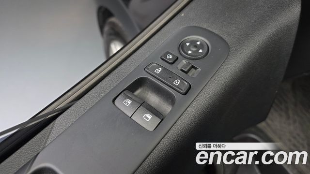 Hyundai Staria 4WD Tourer 9-Seater Modern 2022 — фото 29