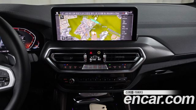 BMW X4 (G02) xDrive20i M Sport 2025 — фото 13