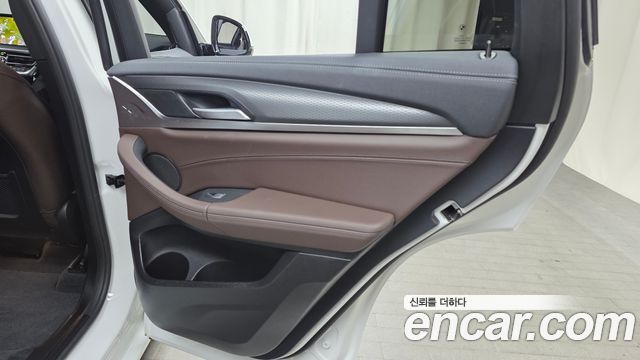 BMW X4 (G02) xDrive20i M Sport 2025 — фото 25