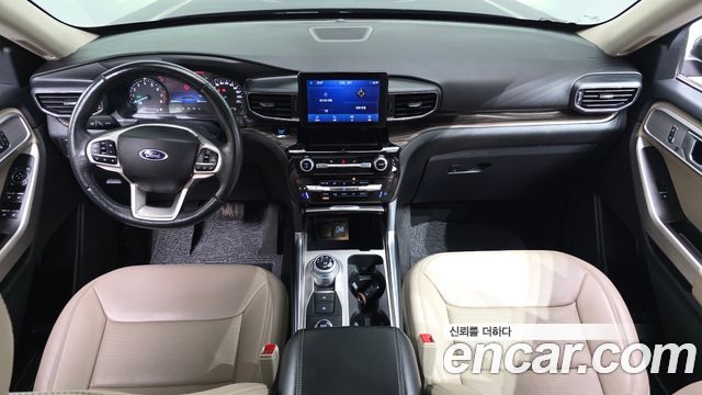 Ford Explorer (VI) 3.3 Hybrid 2022 — фото 7