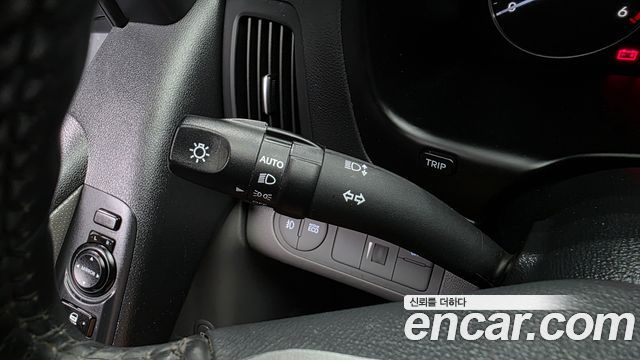 Hyundai Grand Starex Van 3-Seater Smart 2021 — фото 20