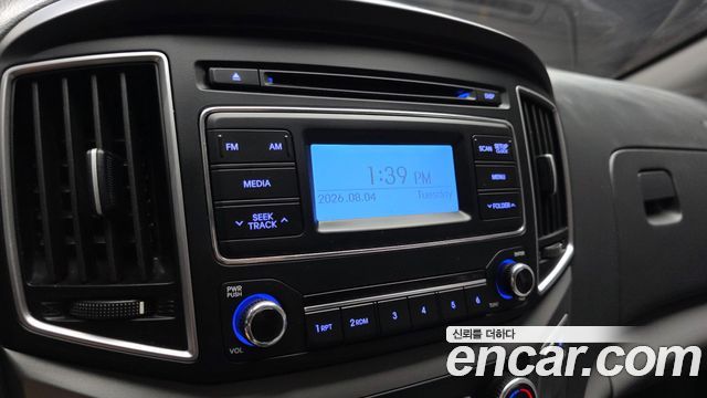 Hyundai Grand Starex Van 3-Seater Smart 2021 — фото 29