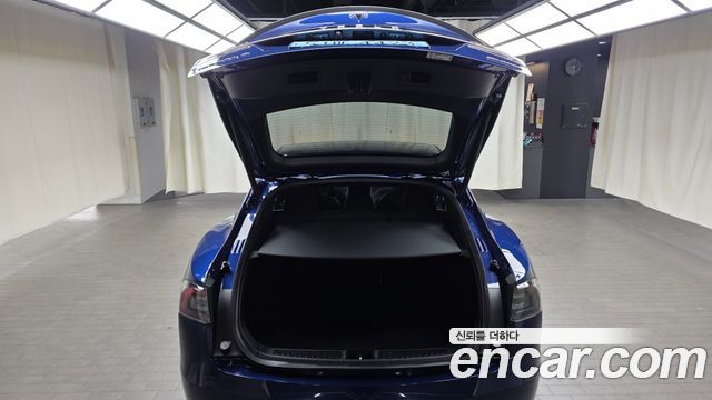 Tesla Model S P100D 2019 — фото 18