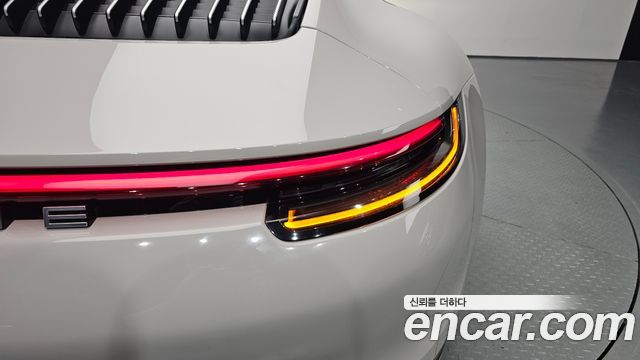 Porsche 911 (992) Carrera 4S 2020 — фото 29