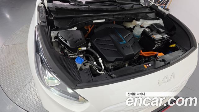 Kia Niro Plus Earth 2024 — фото 6