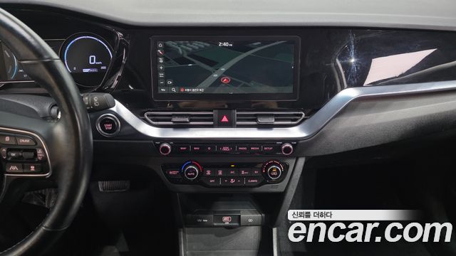 Kia Niro Plus Earth 2024 — фото 13