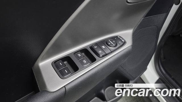 Kia Niro Plus Earth 2024 — фото 18