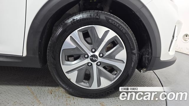 Kia Niro Plus Earth 2024 — фото 21