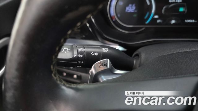 Kia Niro Plus Earth 2024 — фото 30