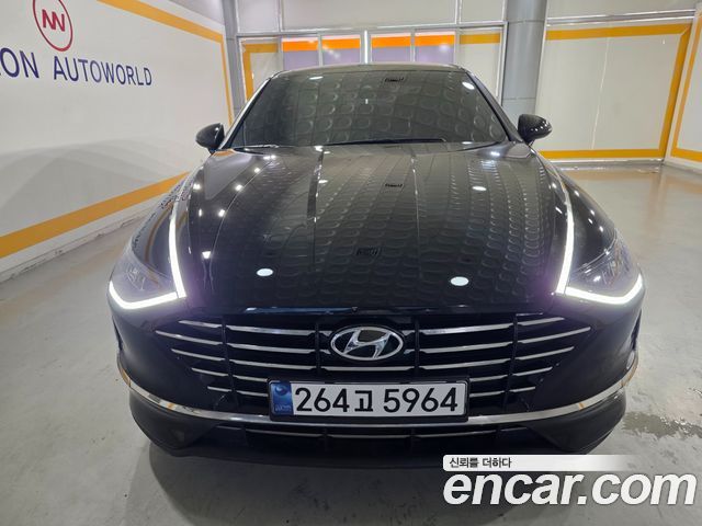 Hyundai Sonata (DN8) 2.0 Premium 2021 — фото 2