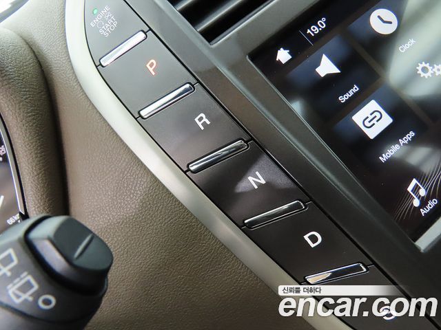 Lincoln MKC 2.0 AWD 2017 — фото 17
