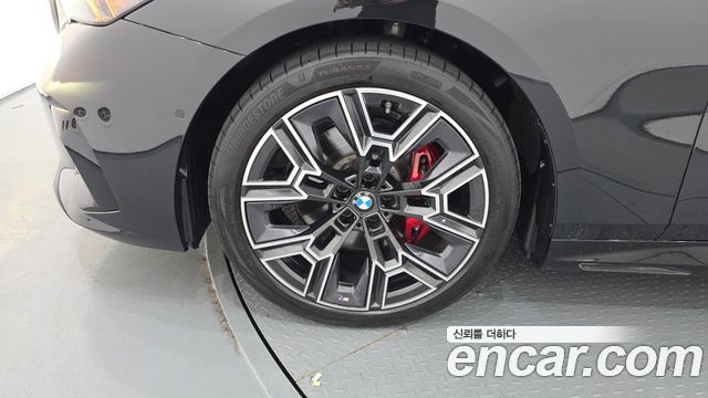 BMW 5 Series (G60) 530i xDrive M Sport Pro Special Edition 2026 — фото 5