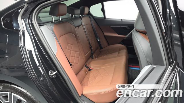 BMW 5 Series (G60) 530i xDrive M Sport Pro Special Edition 2026 — фото 11
