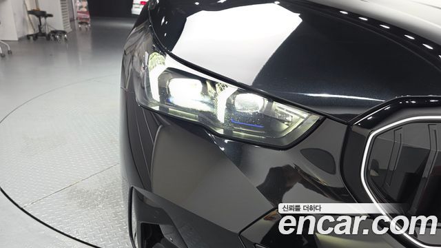 BMW 5 Series (G60) 530i xDrive M Sport Pro Special Edition 2026 — фото 22