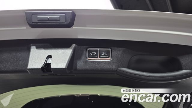 Kia Sorento (IV) HEV 1.6 2WD Signature 2025 — фото 18