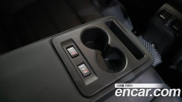 Renault Korea SM6 1.8 TCe LE 2021 — фото 19