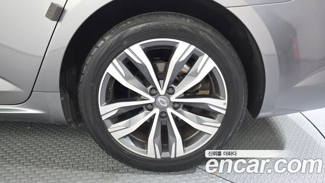 Renault Korea SM6 1.8 TCe LE 2021 — фото 21
