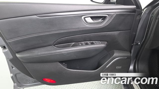 Renault Korea SM6 1.8 TCe LE 2021 — фото 24