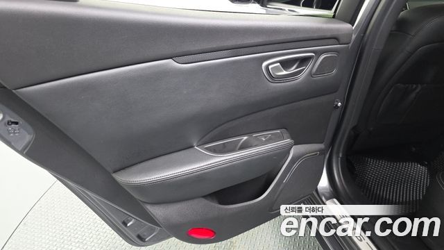 Renault Korea SM6 1.8 TCe LE 2021 — фото 25