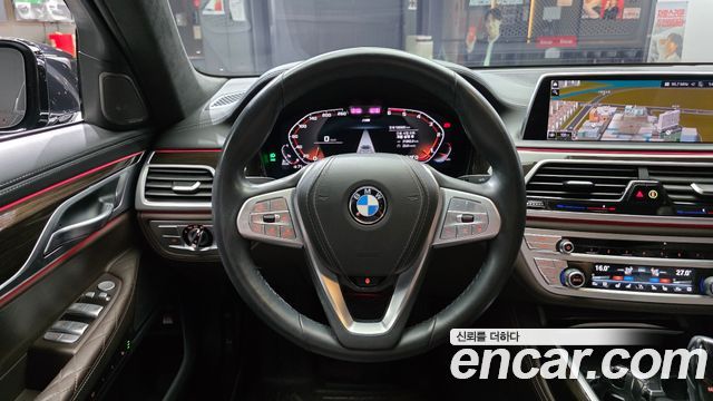 BMW 7 Series (G11) 730Ld xDrive Design Pure Excellence 2020 — фото 12