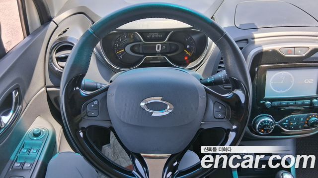 Renault Korea QM3 LE 2015 — фото 10
