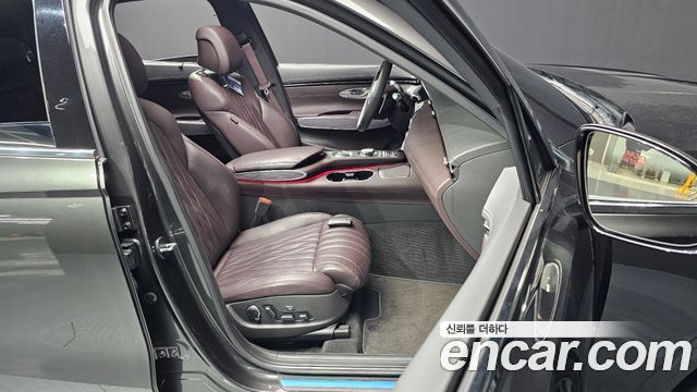 Genesis GV70 3.5T Gasoline AWD 2023 — фото 10