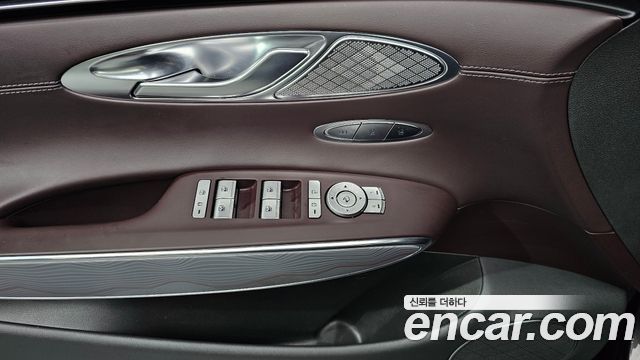 Genesis GV70 3.5T Gasoline AWD 2023 — фото 18