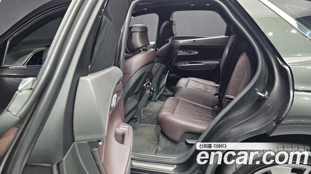 Genesis GV70 3.5T Gasoline AWD 2023 — фото 31