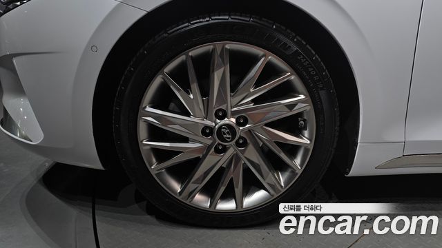 Hyundai Grandeur (IG) 3.3 Calligraphy 2023 — фото 5