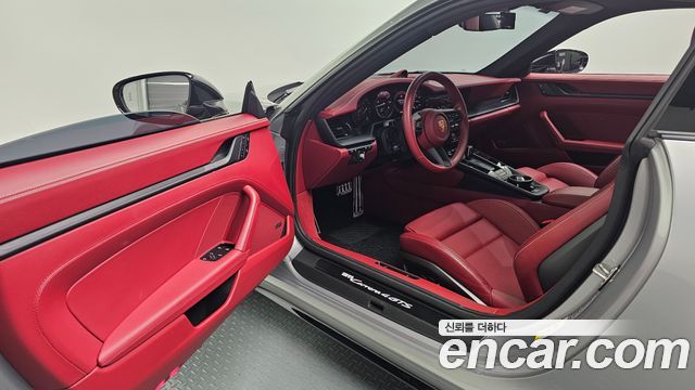 Porsche 911 (992) Carrera 4 GTS 2023 — фото 10