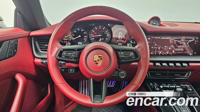 Porsche 911 (992) Carrera 4 GTS 2023 — фото 13