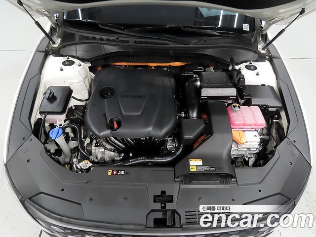 Hyundai Grandeur Hybrid (IG) Le Blanc 2023 — фото 22