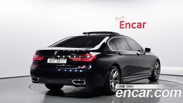 BMW 7 Series (G11) 740Li xDrive M Sport Package 2017 — фото 2