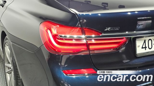 BMW 7 Series (G11) 740Li xDrive M Sport Package 2017 — фото 23