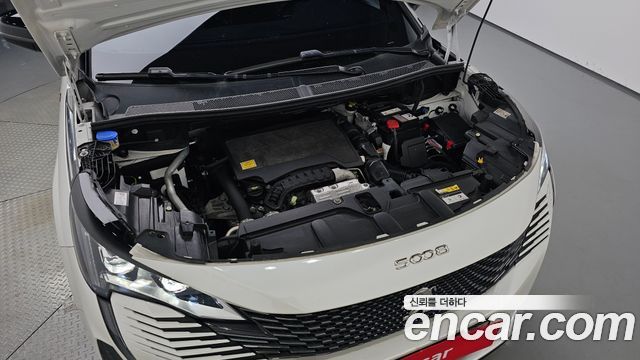 Peugeot 5008 (II) 1.2 Pure Tech GT 2022 — фото 6