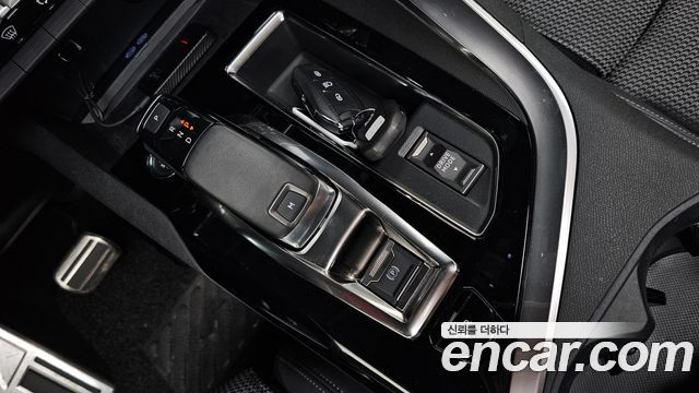 Peugeot 5008 (II) 1.2 Pure Tech GT 2022 — фото 9