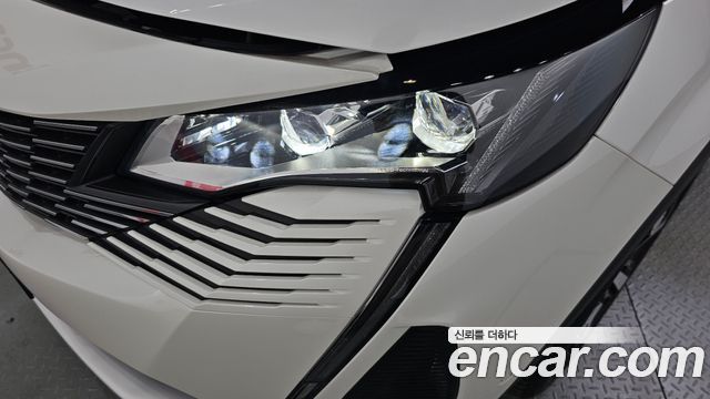 Peugeot 5008 (II) 1.2 Pure Tech GT 2022 — фото 22