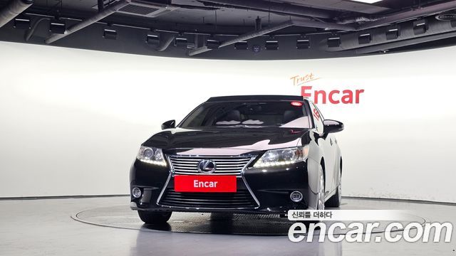 Lexus ES350 Executive XV60 2015 — фото 3
