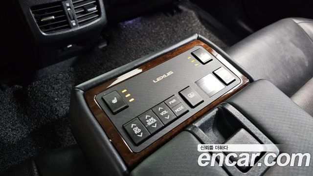 Lexus ES350 Executive XV60 2015 — фото 22