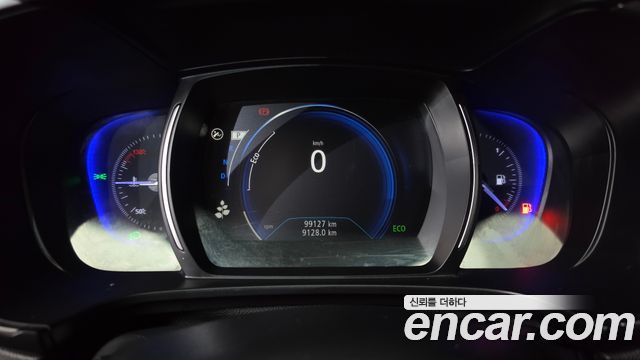 Renault Korea QM6 2.0 LPe RE Signature 2WD 2020 — фото 8