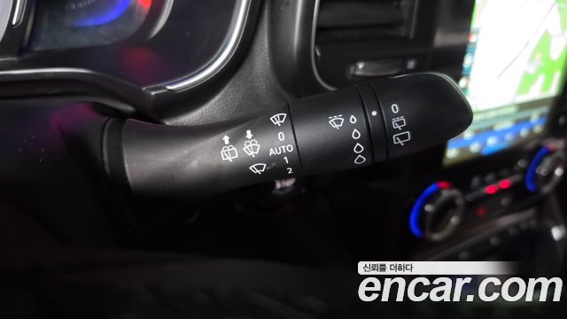 Renault Korea QM6 2.0 LPe RE Signature 2WD 2020 — фото 18