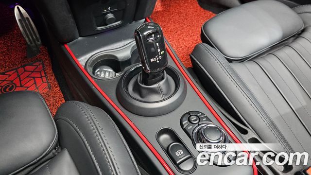 MINI Cooper S Countryman JCW 2nd 2023 — фото 9