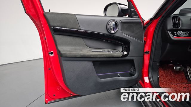 MINI Cooper S Countryman JCW 2nd 2023 — фото 24