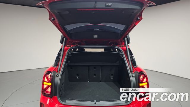 MINI Cooper S Countryman JCW 2nd 2023 — фото 35