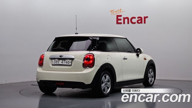 MINI Cooper Standard Third Generation 2014 — фото 2