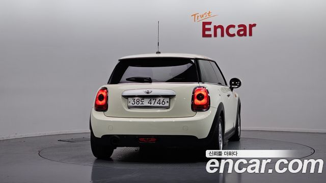MINI Cooper Standard Third Generation 2014 — фото 4