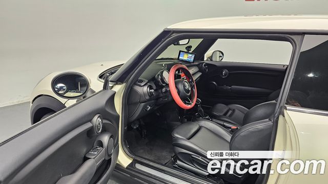 MINI Cooper Standard Third Generation 2014 — фото 10