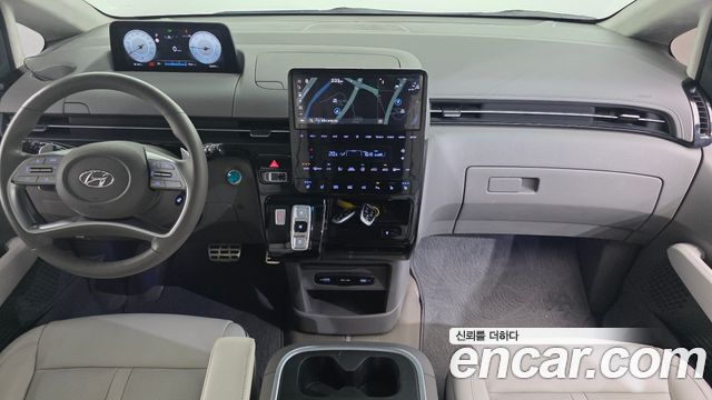 Hyundai Staria 4WD Lounge 9-Seater Limousine 2023 — фото 7
