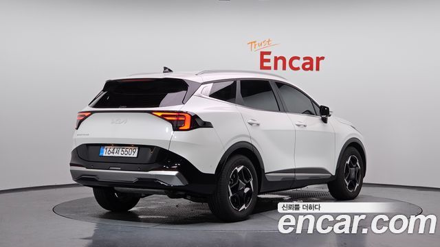 Kia Sportage (V) Gasoline 1.6 Turbo 2WD Signature 2026 — фото 2