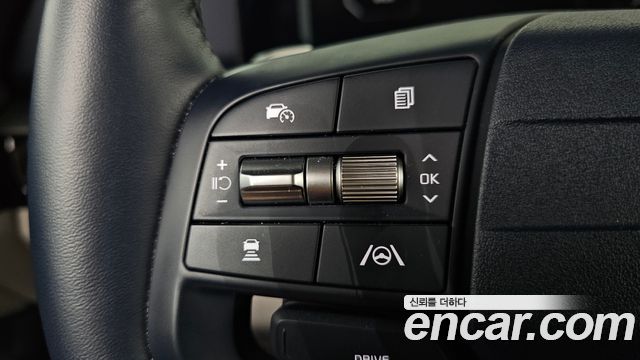 Kia Sportage (V) Gasoline 1.6 Turbo 2WD Signature 2026 — фото 16